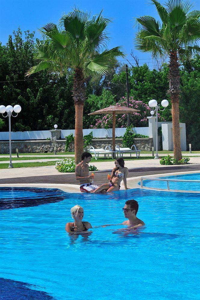 Hotel Bay Afantou